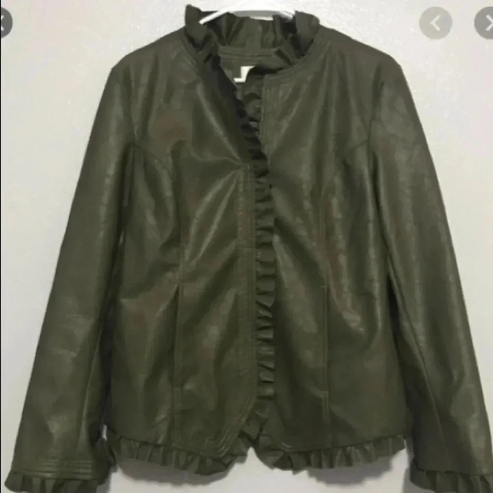 NWT Hot in Hollywood Faux Leather Jacket Green Sml